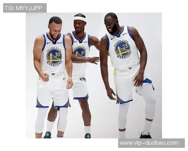 25到26赛季快船成历史最老球队勇士潜在首发创下平均年龄新纪录